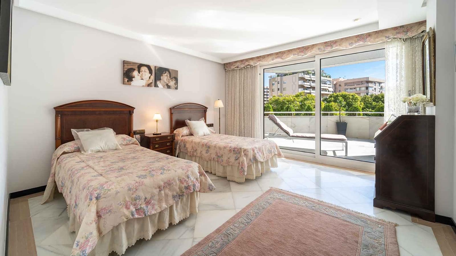 Apartamento de 4 habitaciones en Marbella en venta con piscina - 2.650.000 € (Ref: 9497044)