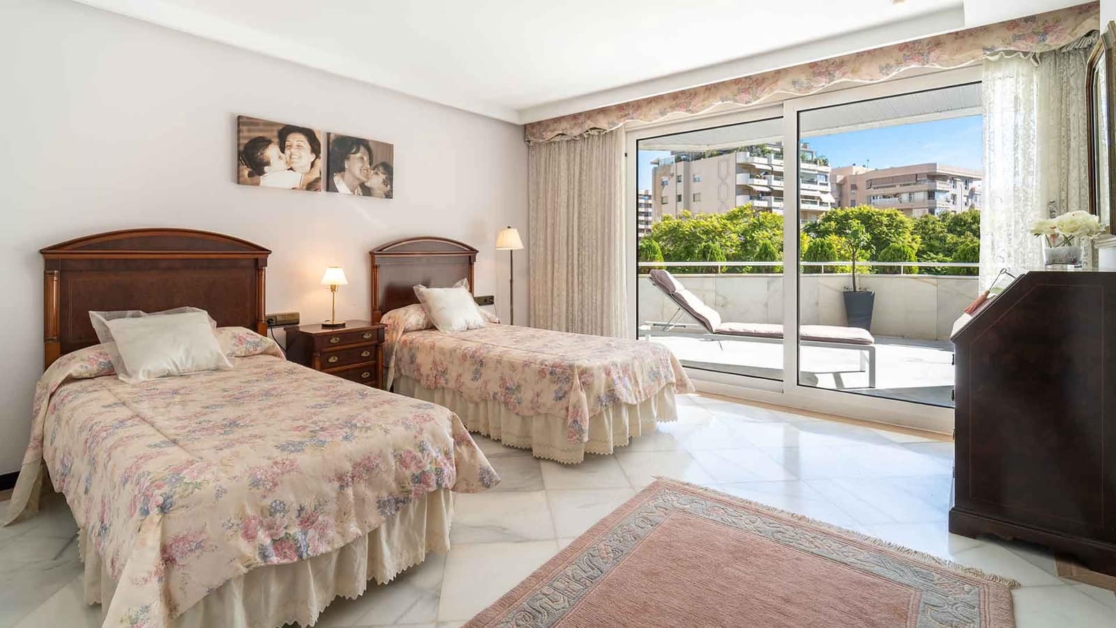 Apartamento de 4 habitaciones en Marbella en venta con piscina - 2.650.000 € (Ref: 9497044)