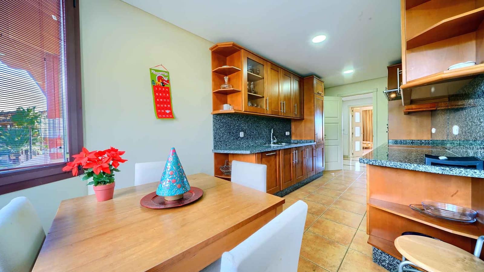 3 chambre Penthouse à vendre à Elviria avec piscine - 1 650 000 € (Ref: 9530377)