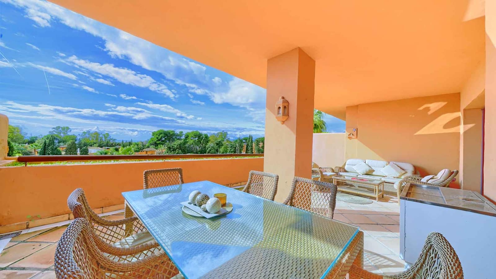 3 chambre Penthouse à vendre à Elviria avec piscine - 1 650 000 € (Ref: 9530377)