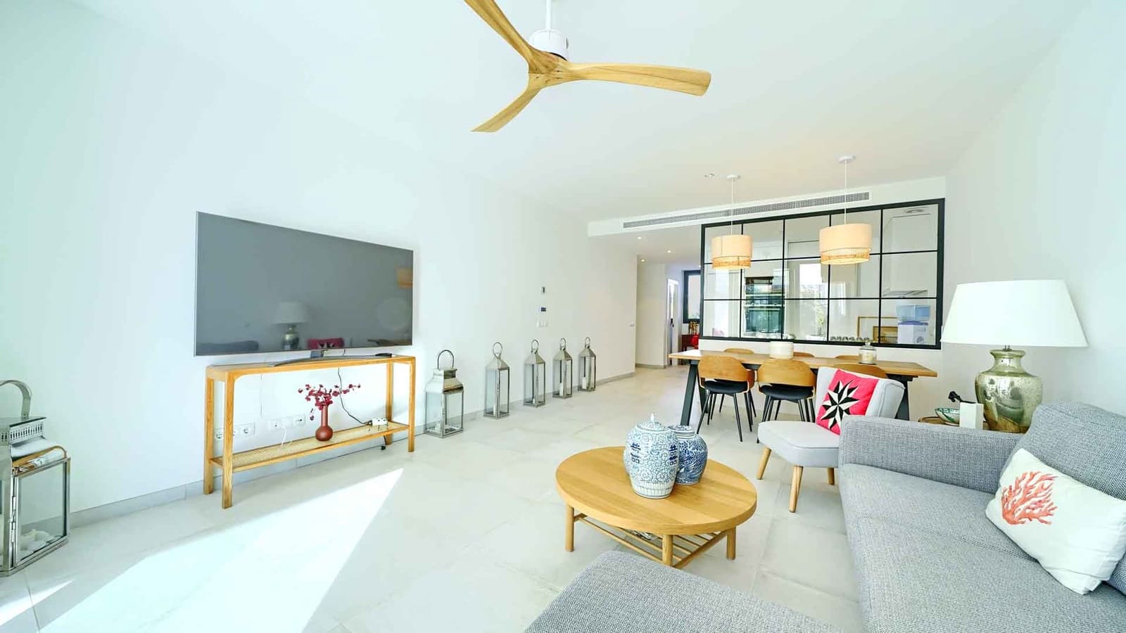 2 Zimmer Apartment zu verkaufen in Estepona mit Pool - 570.000 € (Ref: 9543454)