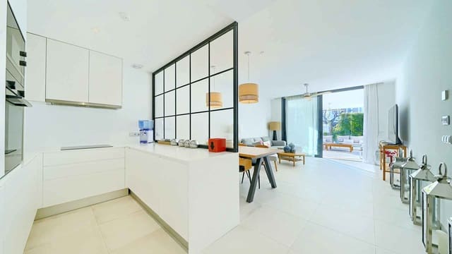 2 chambre Appartement à vendre à Centro, Estepona avec piscine - 570 000 € (Ref: 9543454)