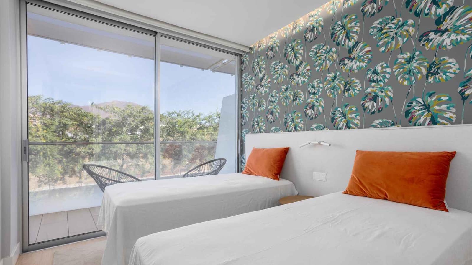 4 chambre Appartement à vendre à Estepona avec piscine - 1 350 000 € (Ref: 9547913)