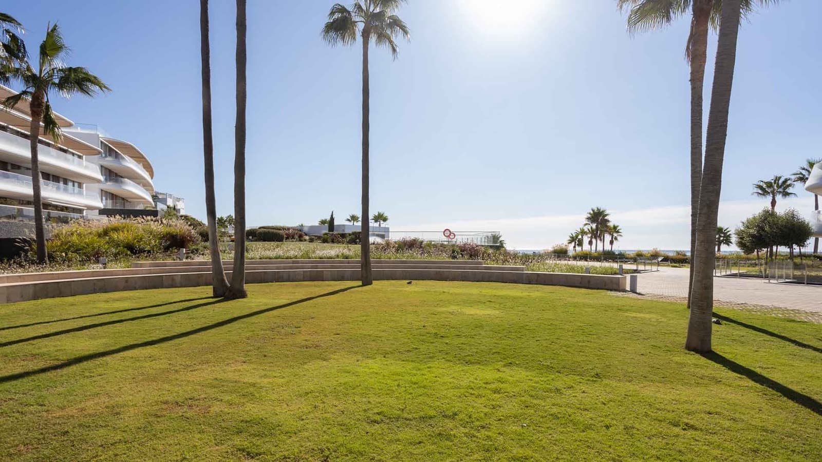 4 chambre Appartement à vendre à Estepona avec piscine - 1 350 000 € (Ref: 9547913)