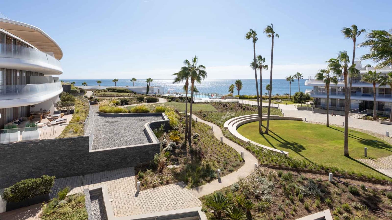 4 chambre Appartement à vendre à Estepona avec piscine - 1 350 000 € (Ref: 9547913)