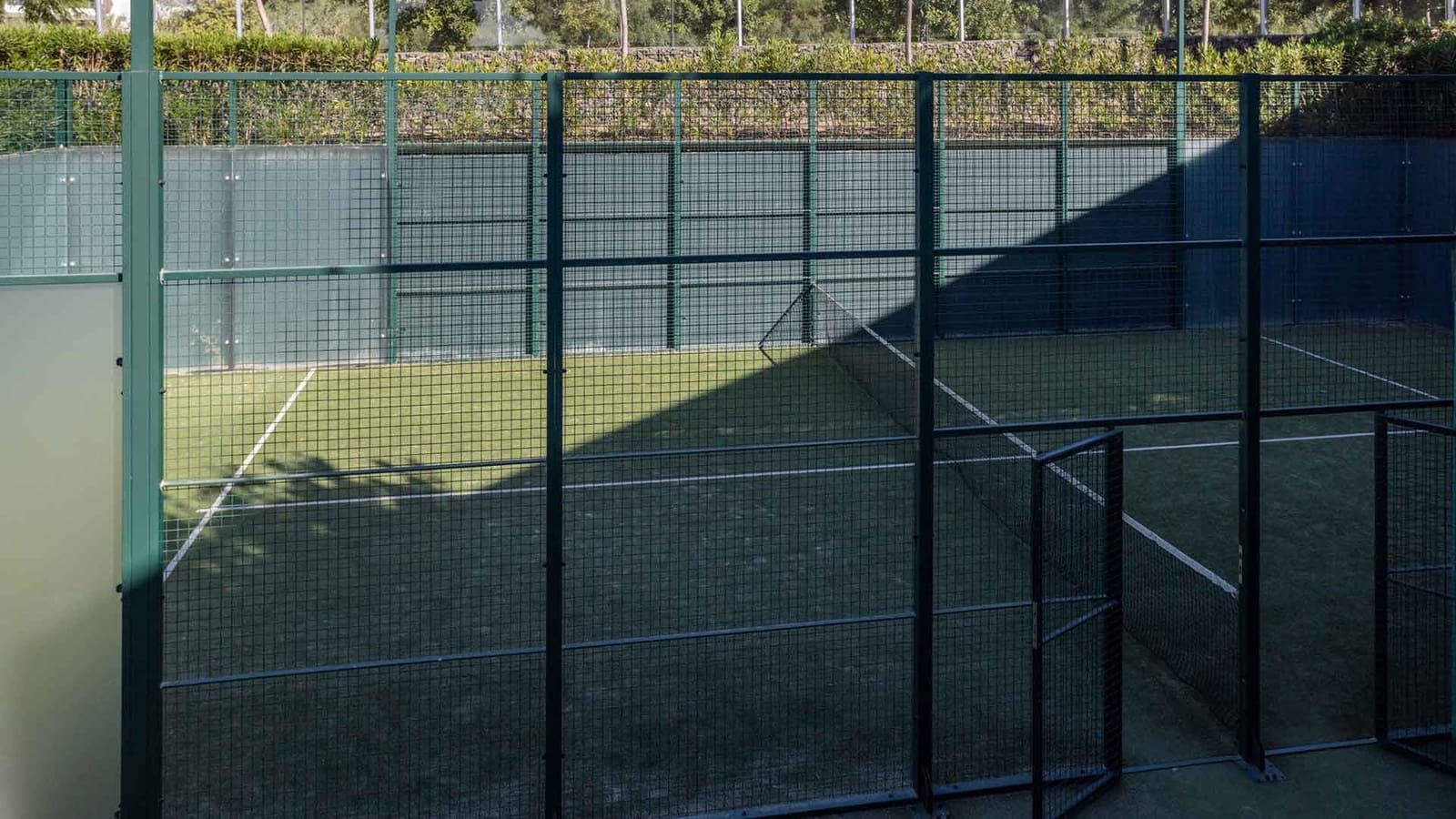 4 chambre Appartement à vendre à Estepona avec piscine - 1 350 000 € (Ref: 9547913)