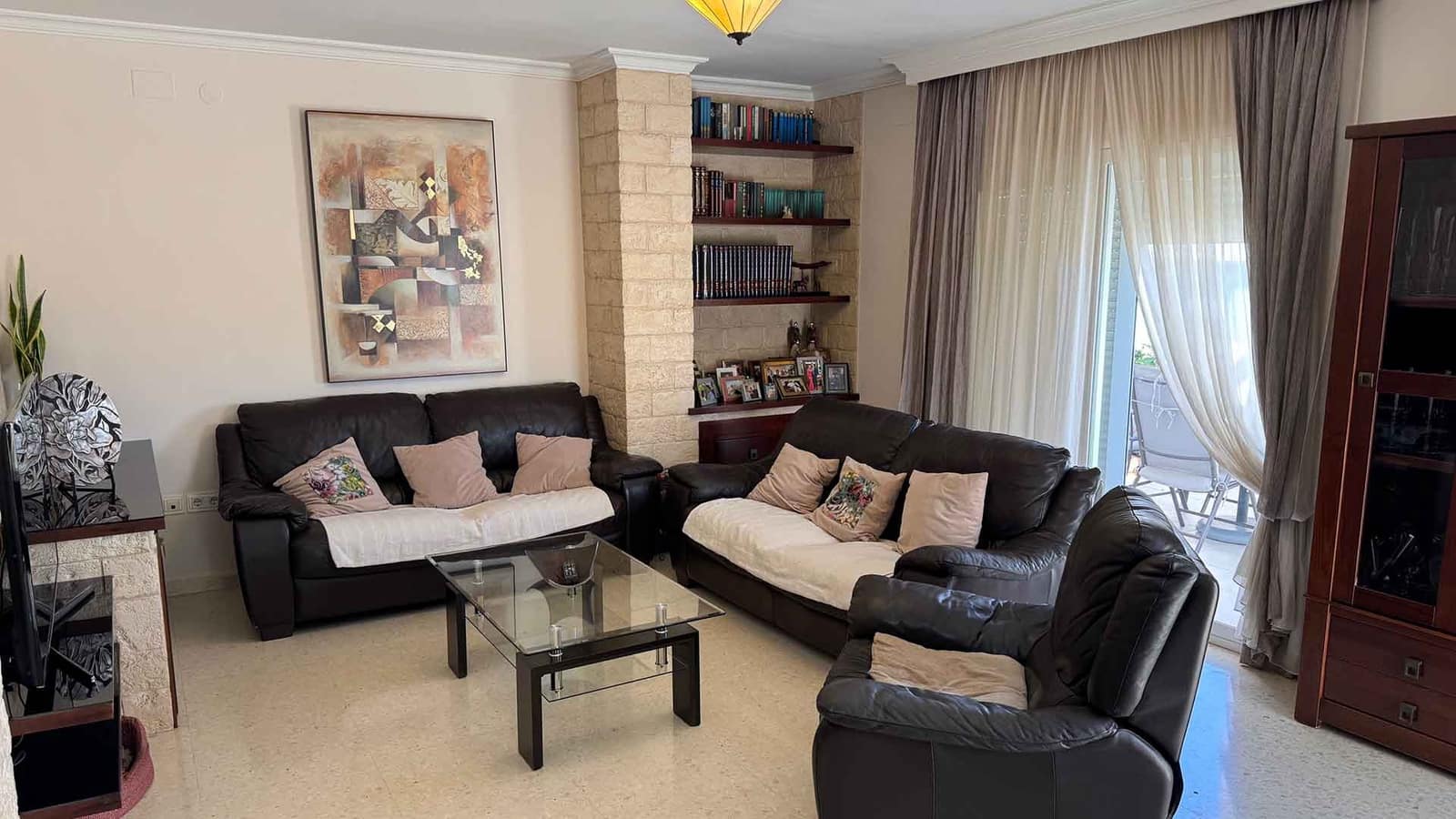 4 bedroom Penthouse for sale in Estepona with pool - € 790,000 (Ref: 9568394)