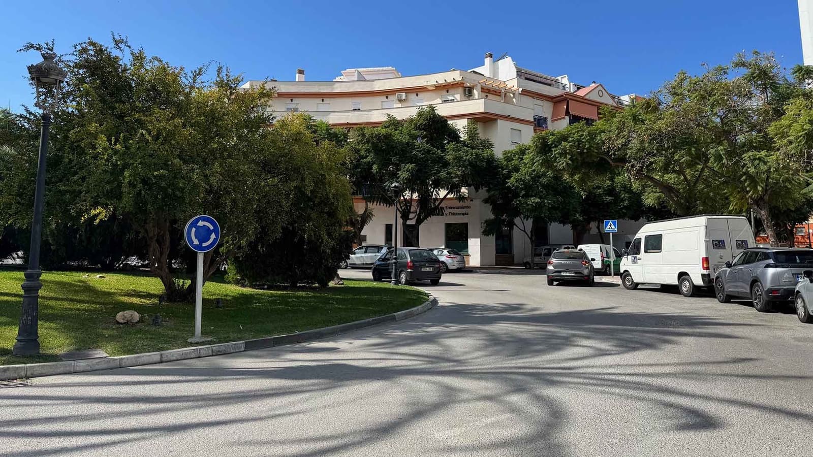 4 bedroom Penthouse for sale in Estepona with pool - € 790,000 (Ref: 9568394)