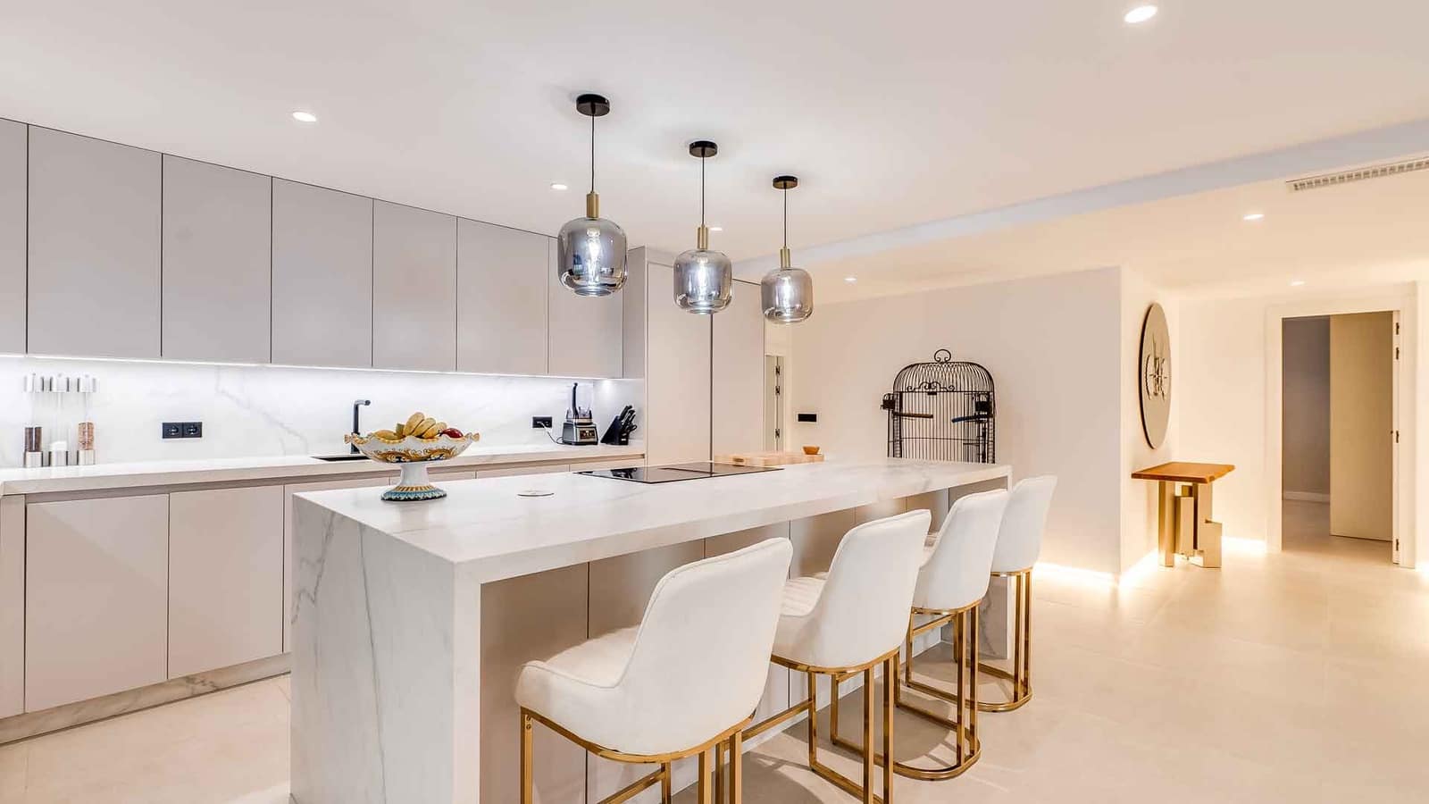 3 soverom Leilighet til salgs i Golden Mile med svømmebasseng - € 1 595 000 (Ref: 9570999)