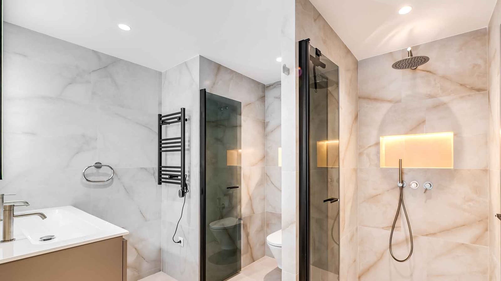 3 soverom Leilighet til salgs i Golden Mile med svømmebasseng - € 1 595 000 (Ref: 9570999)