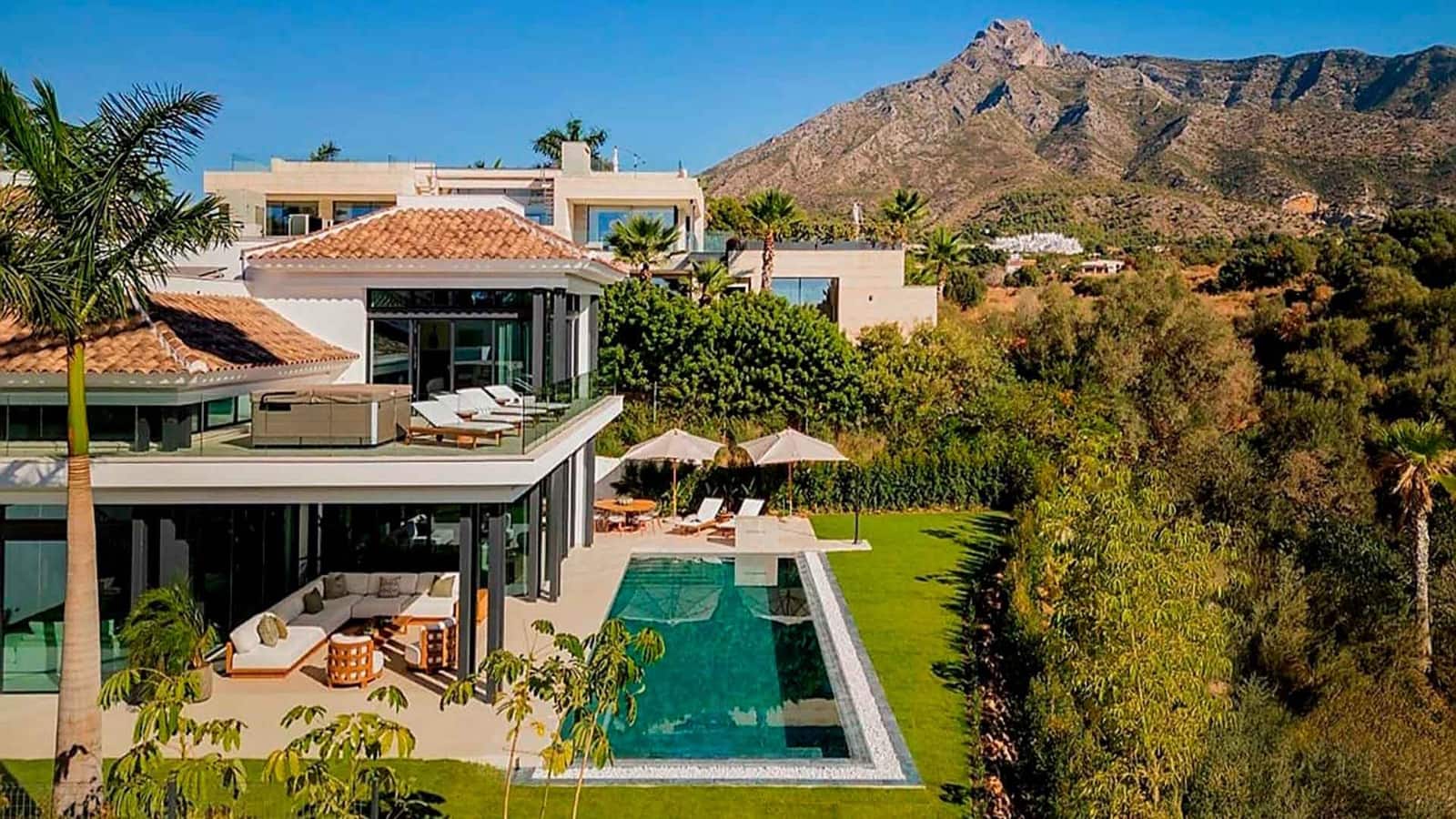 4 camera da letto Villa in vendita in Golden Mile con piscina - 5.400.000 € (Rif: 9574492)