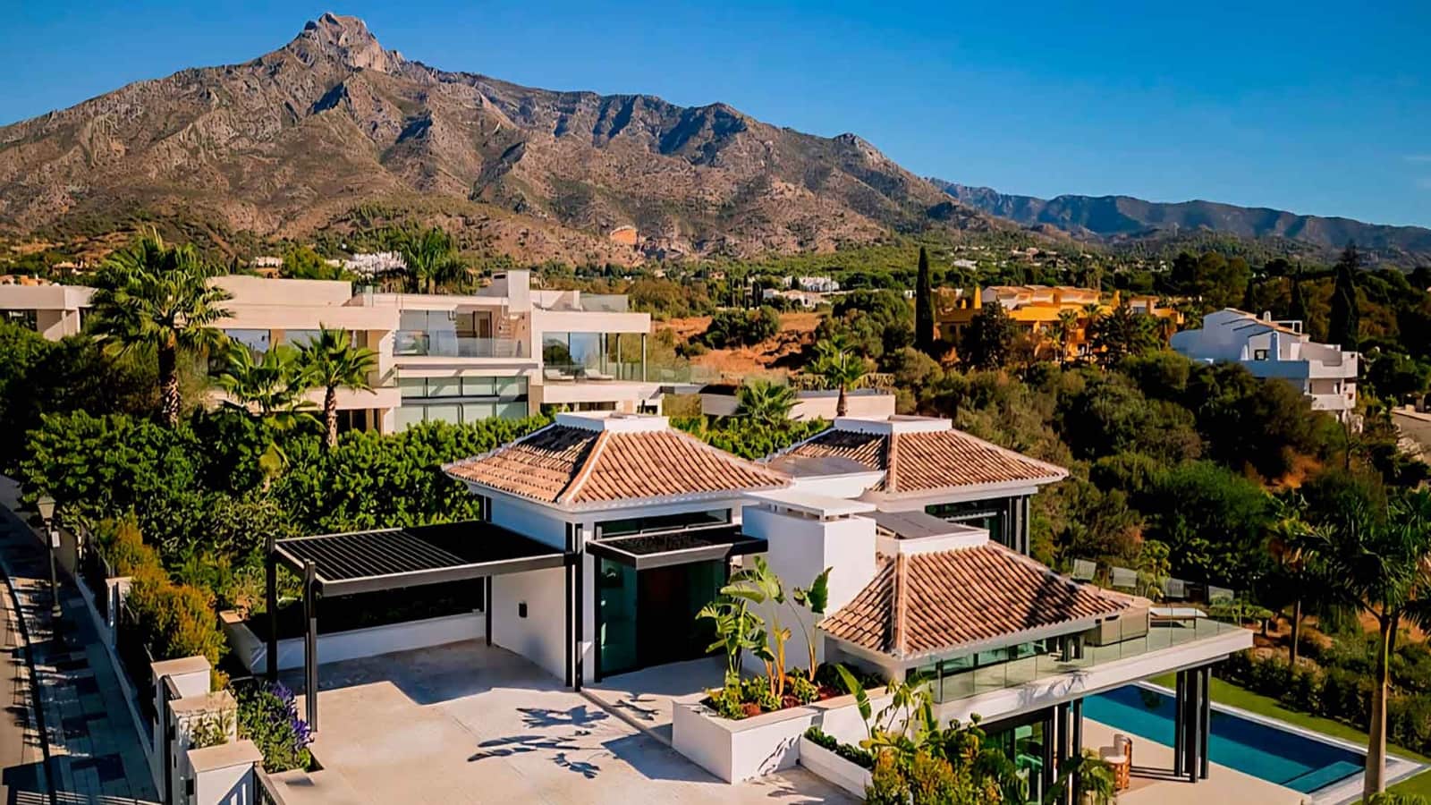 4 camera da letto Villa in vendita in Golden Mile con piscina - 5.400.000 € (Rif: 9574492)