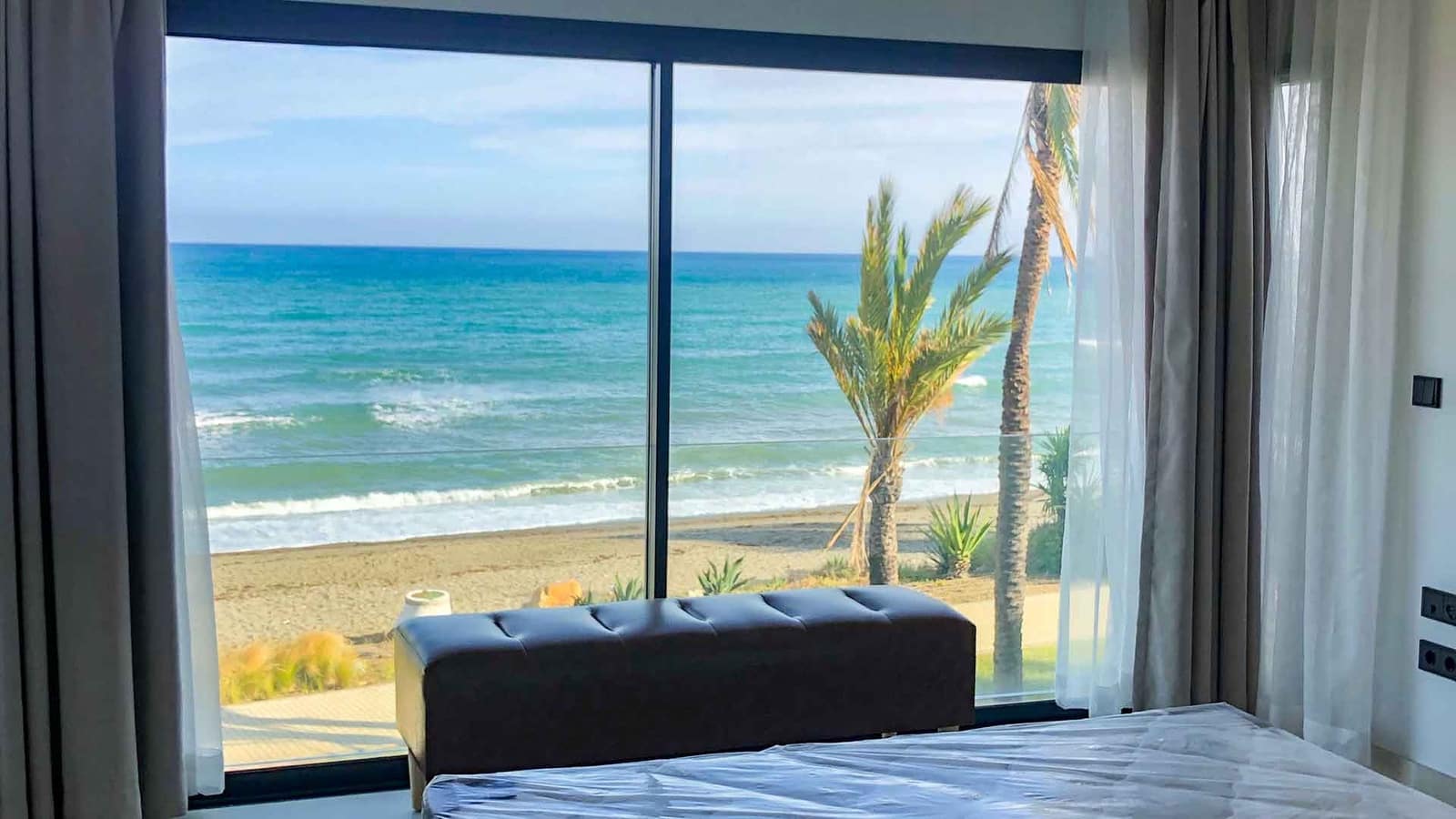 3 soveværelse Byhus til salg i Estepona med swimmingpool - € 3.450.000 (Ref: 9599441)