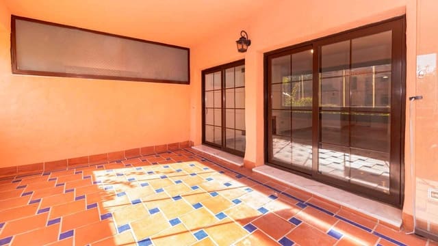 4 chambre Appartement à vendre à Centro, Estepona avec piscine - 850 000 € (Ref: 9599444)