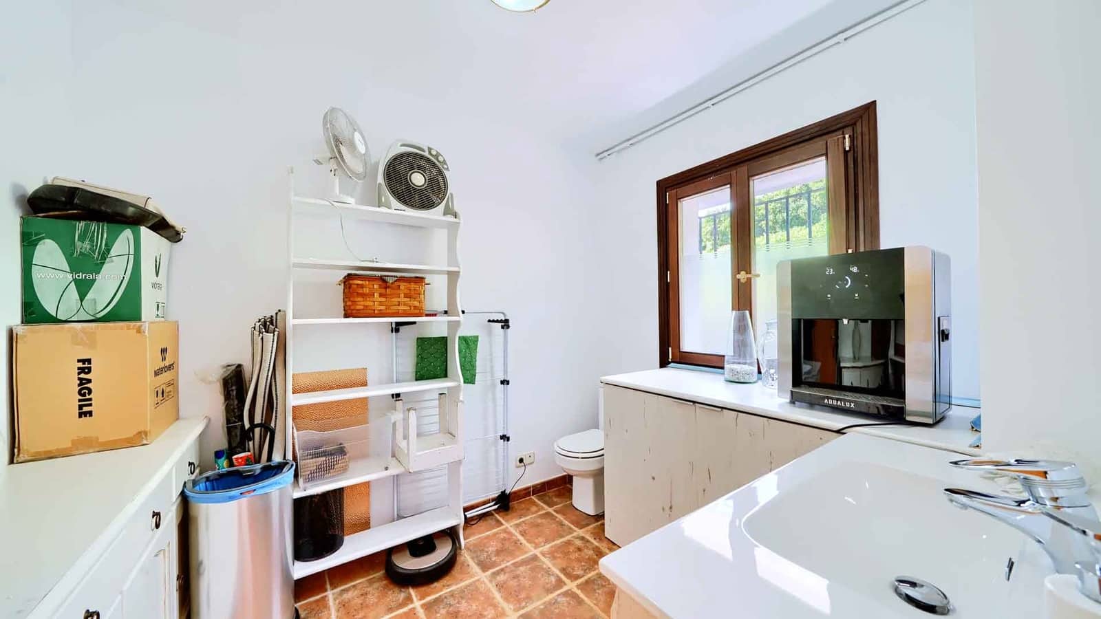 3 bedroom Townhouse for sale in Benahavis with pool - € 749,000 (Ref: 9611365)
