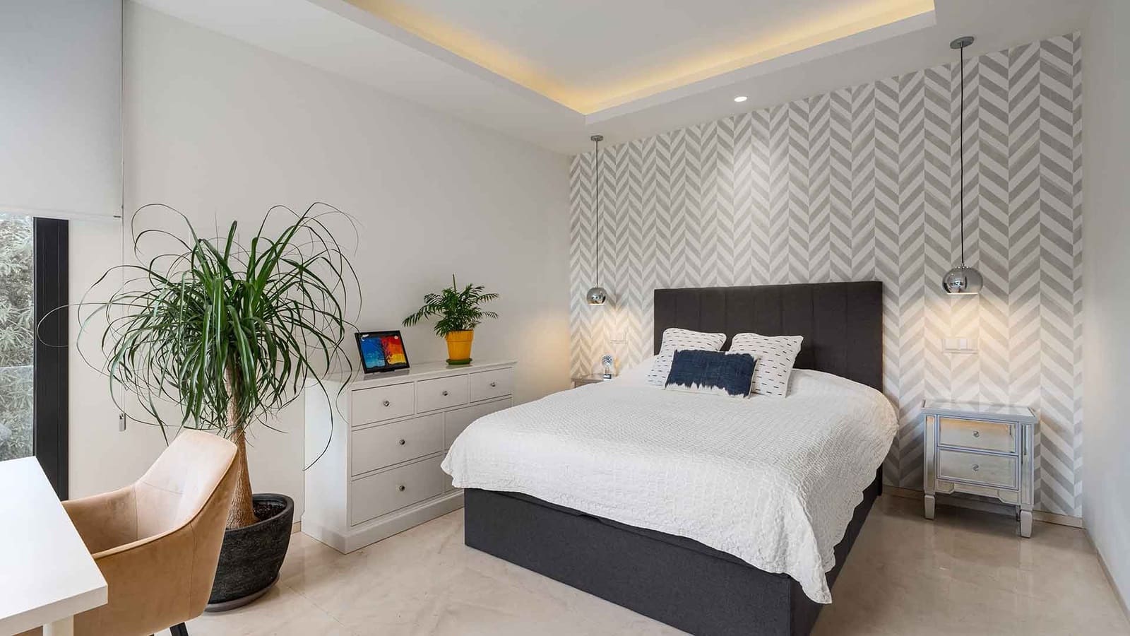 6 sypialnia Willa na sprzedaż w Nueva Andalucia z basenem - 3 980 000 € (Ref: 9625799)