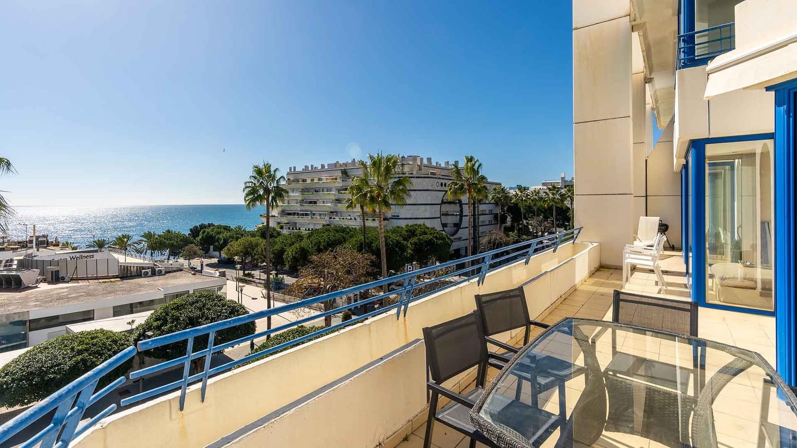 Ático de 4 habitaciones en Marbella en venta con piscina - 1.700.000 € (Ref: 9630141)