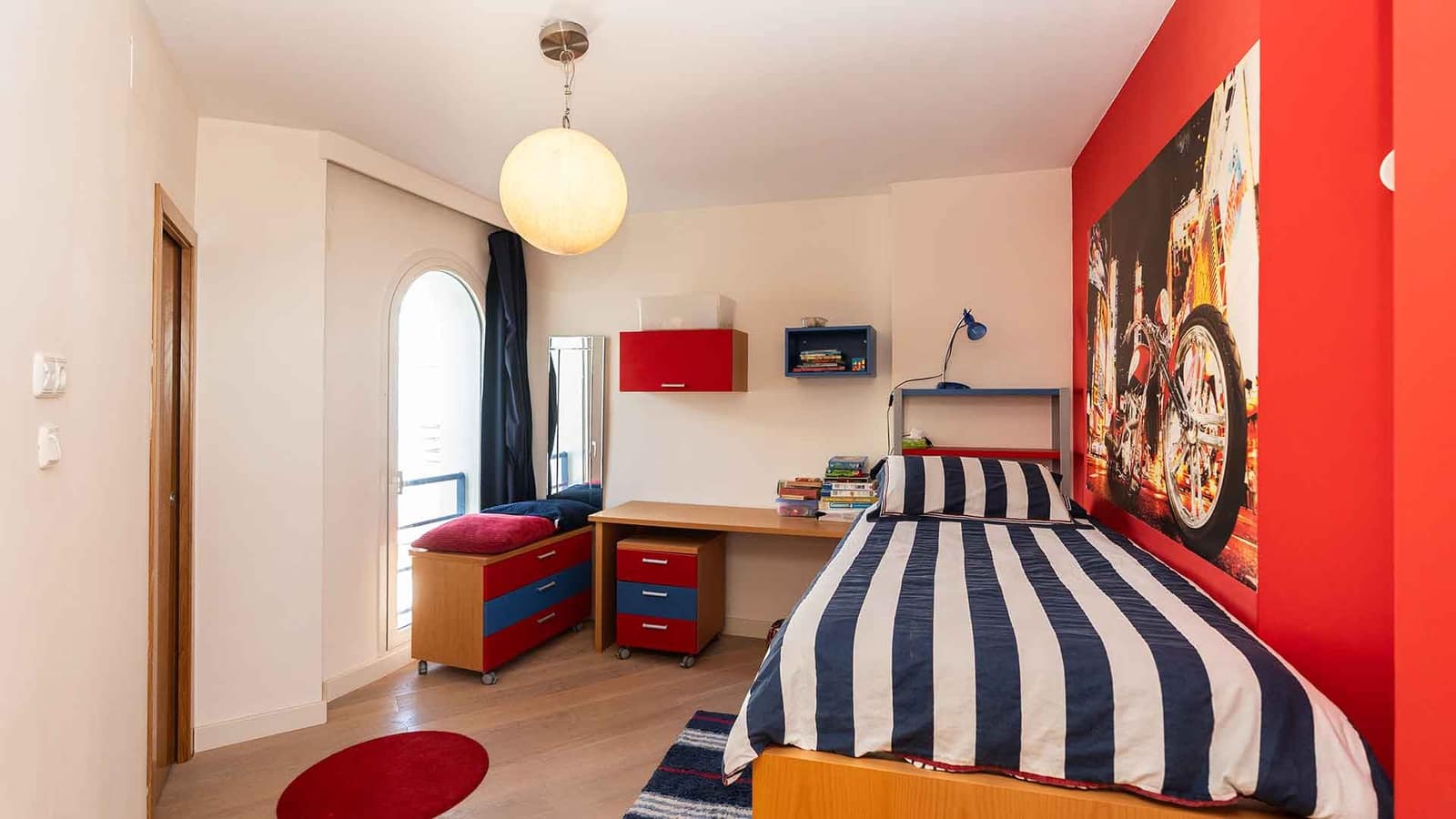 Ático de 4 habitaciones en Marbella en venta con piscina - 1.700.000 € (Ref: 9630141)