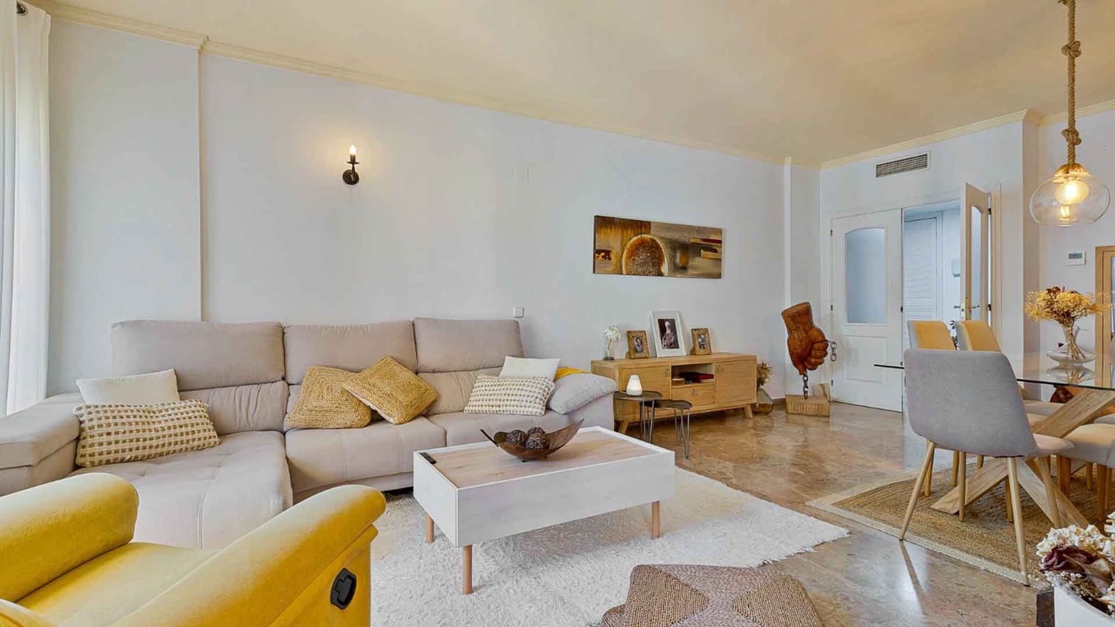 3 soveværelse Lejlighed til salg i San Pedro de Alcantara med swimmingpool - € 690.000 (Ref: 9655975)