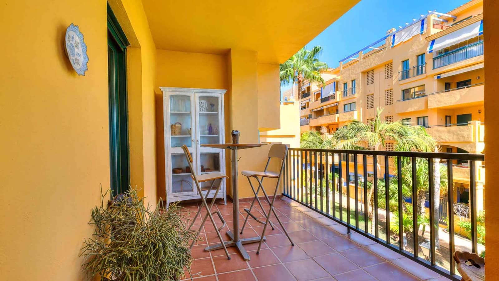 3 soveværelse Lejlighed til salg i San Pedro de Alcantara med swimmingpool - € 690.000 (Ref: 9655975)