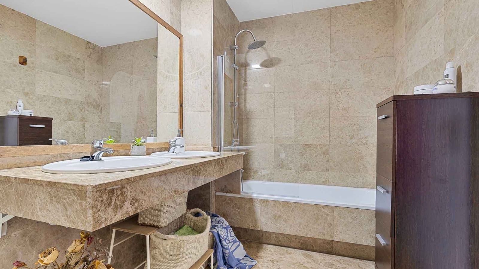 3 soveværelse Lejlighed til salg i San Pedro de Alcantara med swimmingpool - € 690.000 (Ref: 9655975)