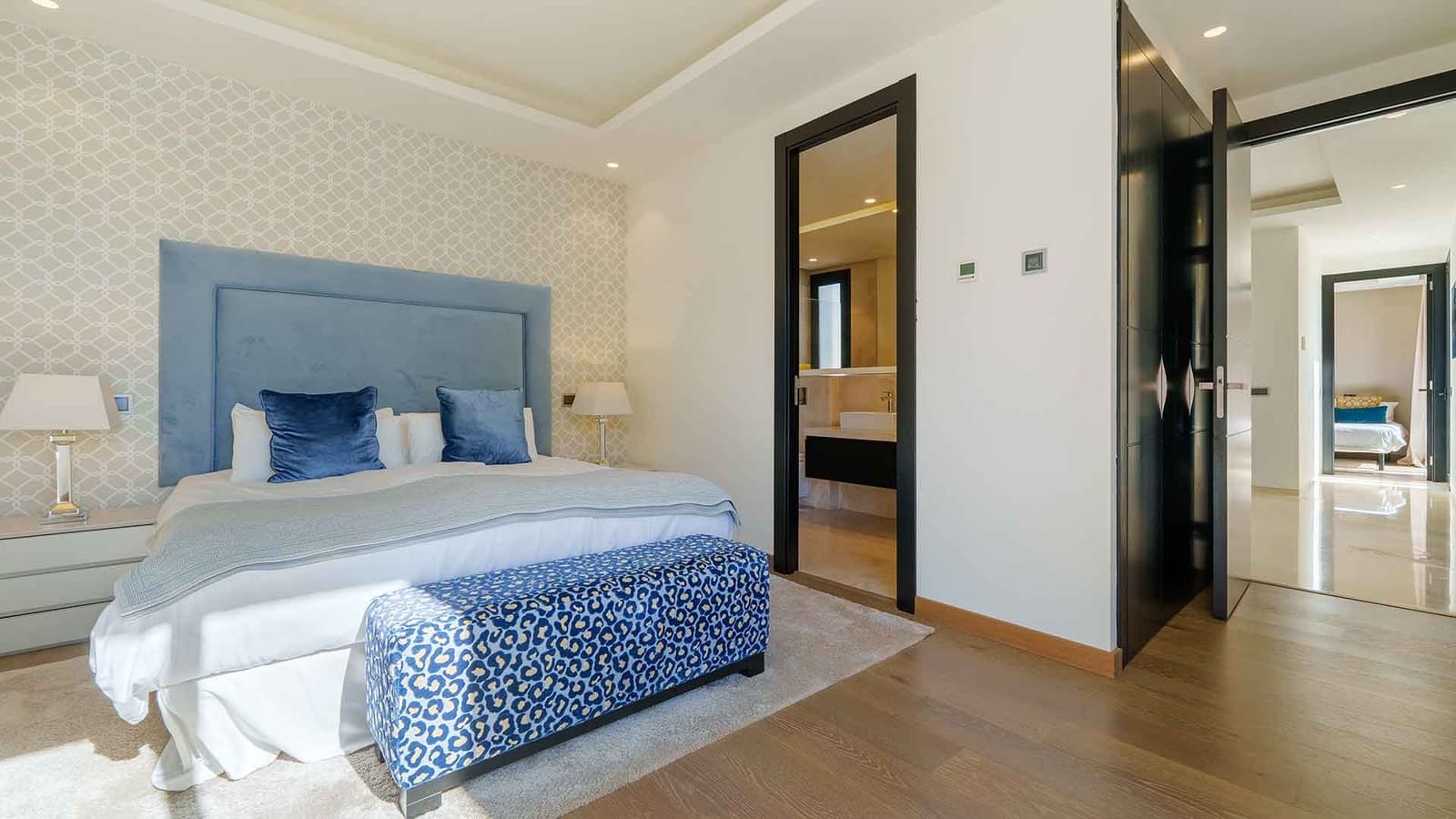 6 soverom Villa til salgs i Nueva Andalucia med svømmebasseng - € 4 290 000 (Ref: 9670366)