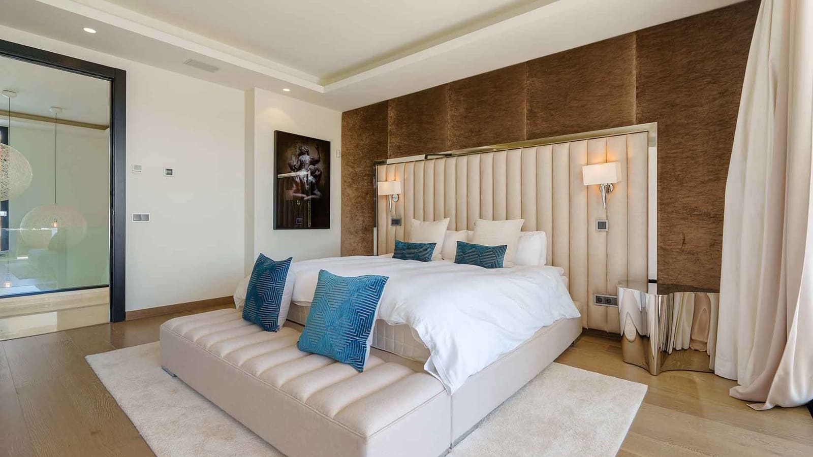 6 soverom Villa til salgs i Nueva Andalucia med svømmebasseng - € 4 290 000 (Ref: 9670366)