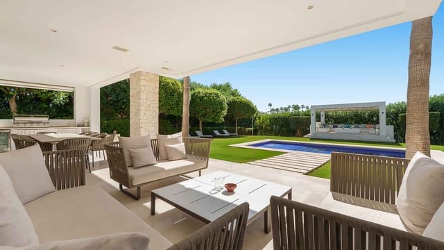 6 soverom Villa til salgs i Nueva Andalucía Centro, Marbella med svømmebasseng - € 4 290 000 (Ref: 9670366)
