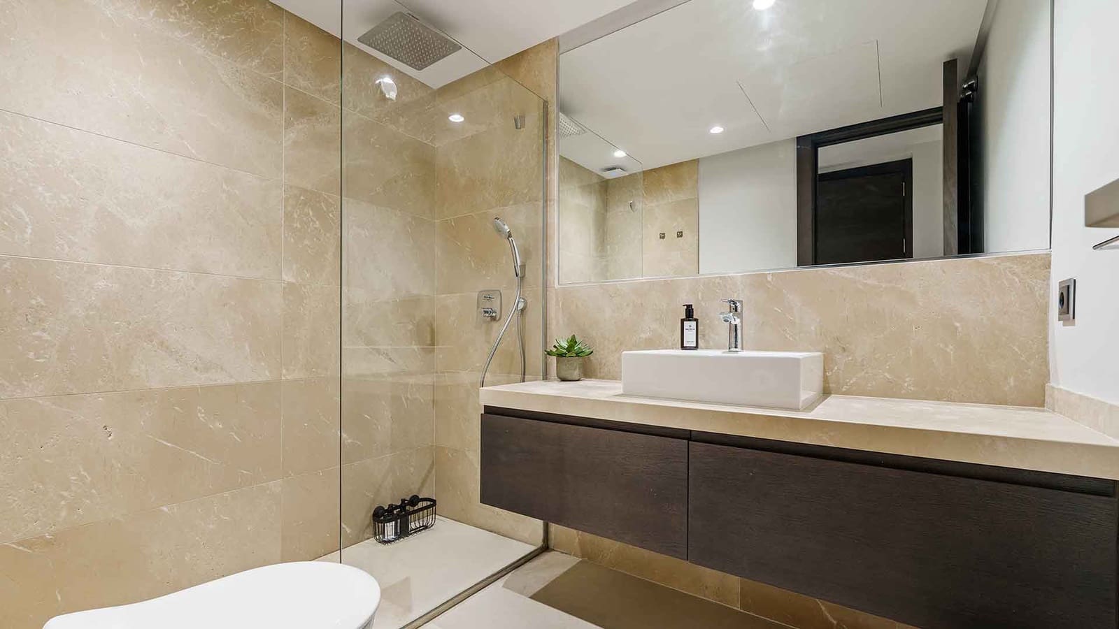 6 bedroom Villa for sale in Nueva Andalucia with pool - € 4,190,000 (Ref: 9674093)