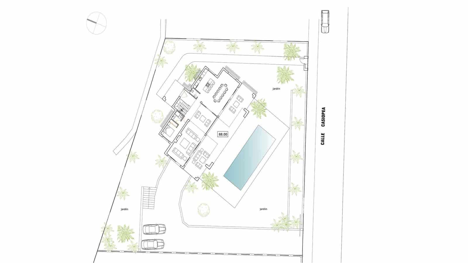 6 bedroom Villa for sale in Nueva Andalucia with pool - € 4,190,000 (Ref: 9674093)