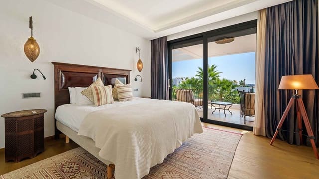 6 bedroom Villa for sale in Nueva Andalucía Centro, Marbella with pool - € 4,190,000 (Ref: 9674093)