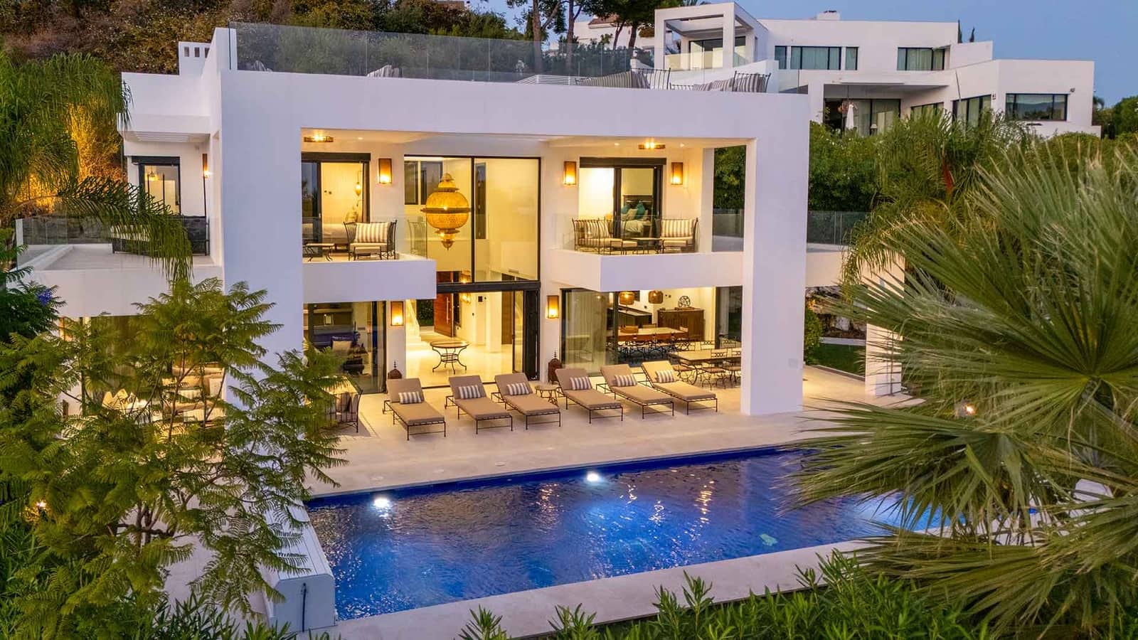 6 bedroom Villa for sale in Nueva Andalucia with pool - € 4,190,000 (Ref: 9674093)