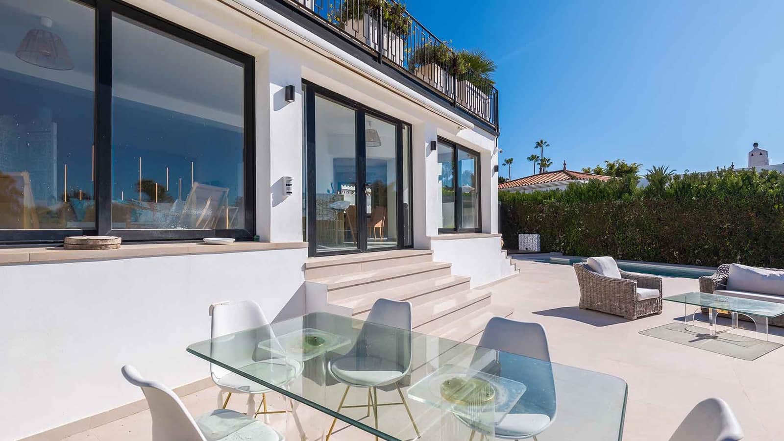 4 bedroom Villa for sale in Guadalmina with pool - € 2,595,000 (Ref: 9695248)