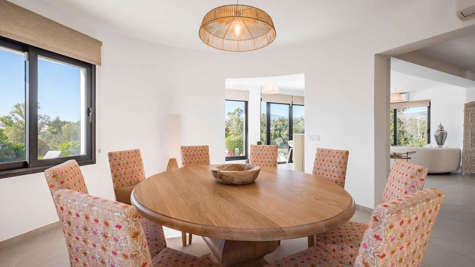 4 bedroom Villa for sale in Guadalmina with pool - € 2,595,000 (Ref: 9695248)