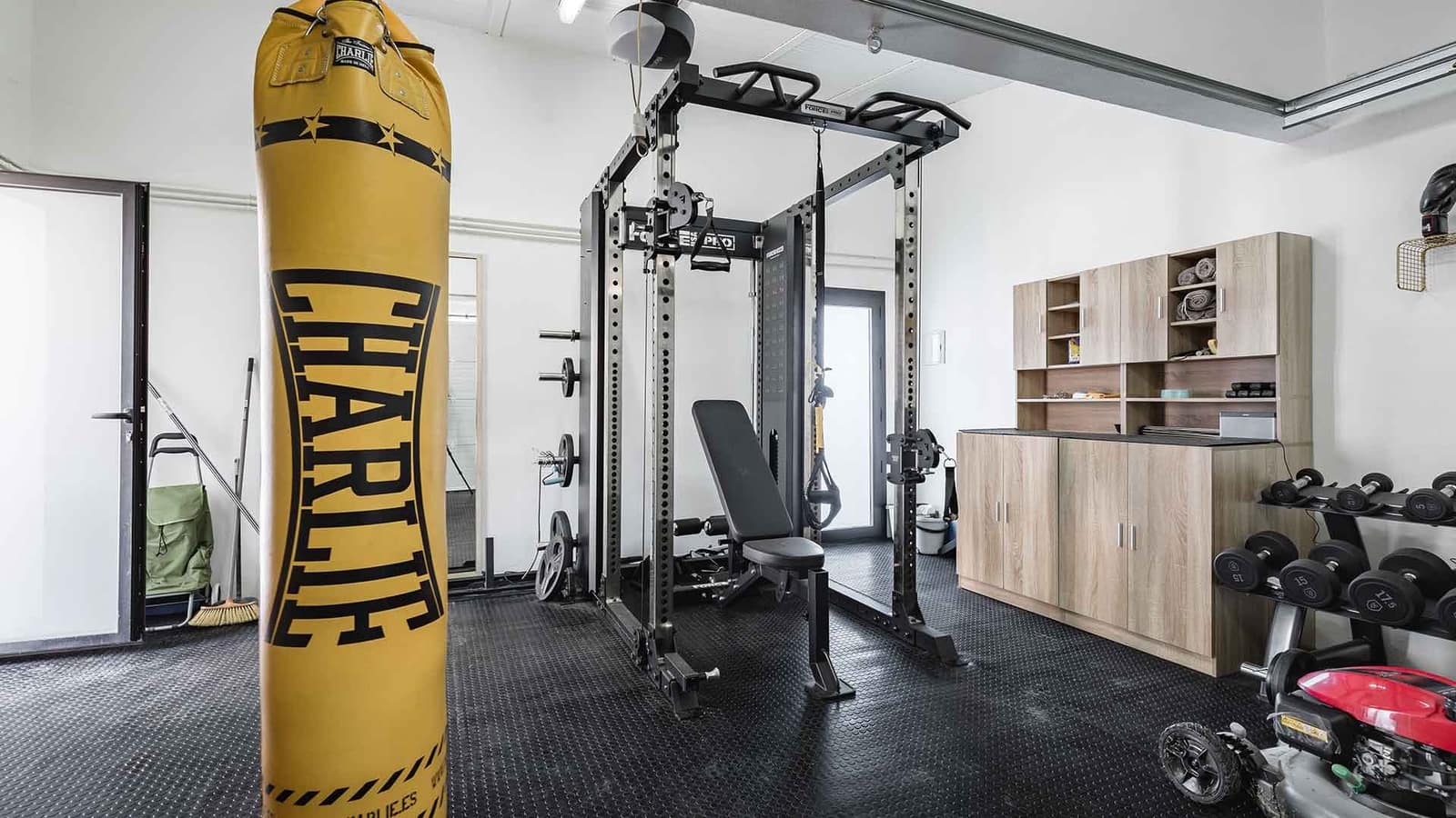 4 bedroom Villa for sale in Guadalmina with pool - € 2,595,000 (Ref: 9695248)