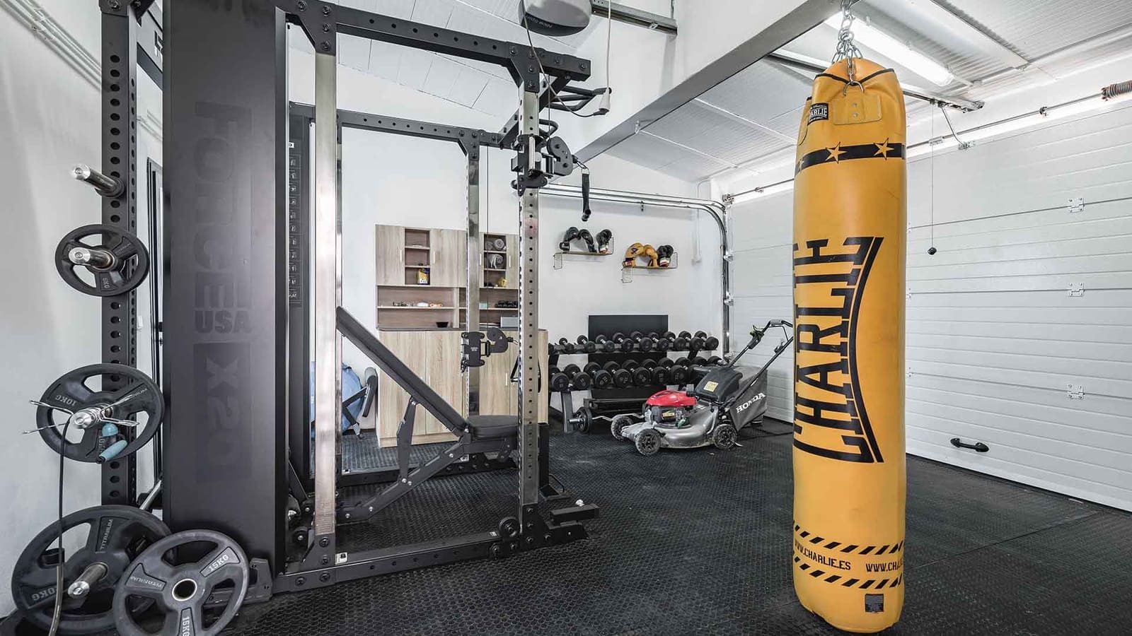 4 bedroom Villa for sale in Guadalmina with pool - € 2,595,000 (Ref: 9695248)