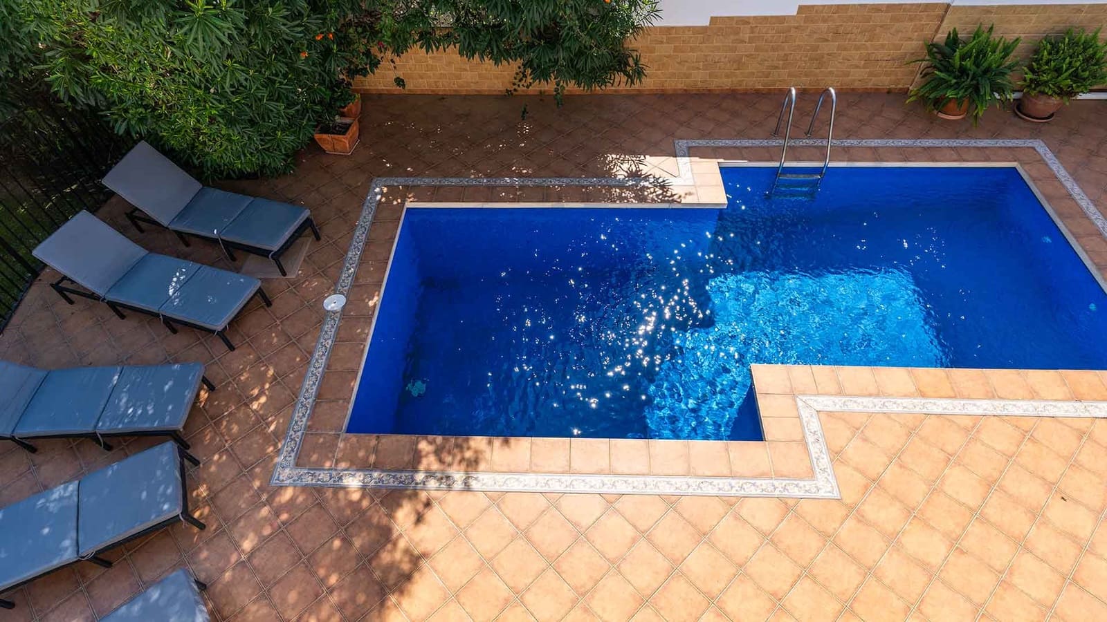 Chalet de 4 habitaciones en Golden Mile en venta con piscina - 1.750.000 € (Ref: 9726575)