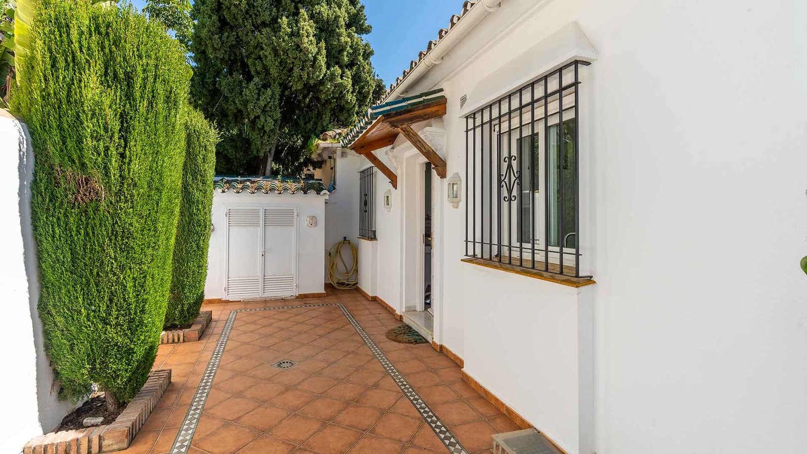 Chalet de 4 habitaciones en Golden Mile en venta con piscina - 1.750.000 € (Ref: 9726575)