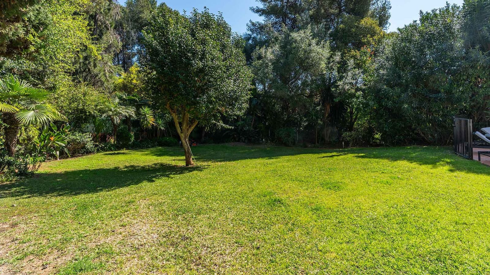 Chalet de 4 habitaciones en Golden Mile en venta con piscina - 1.750.000 € (Ref: 9726575)