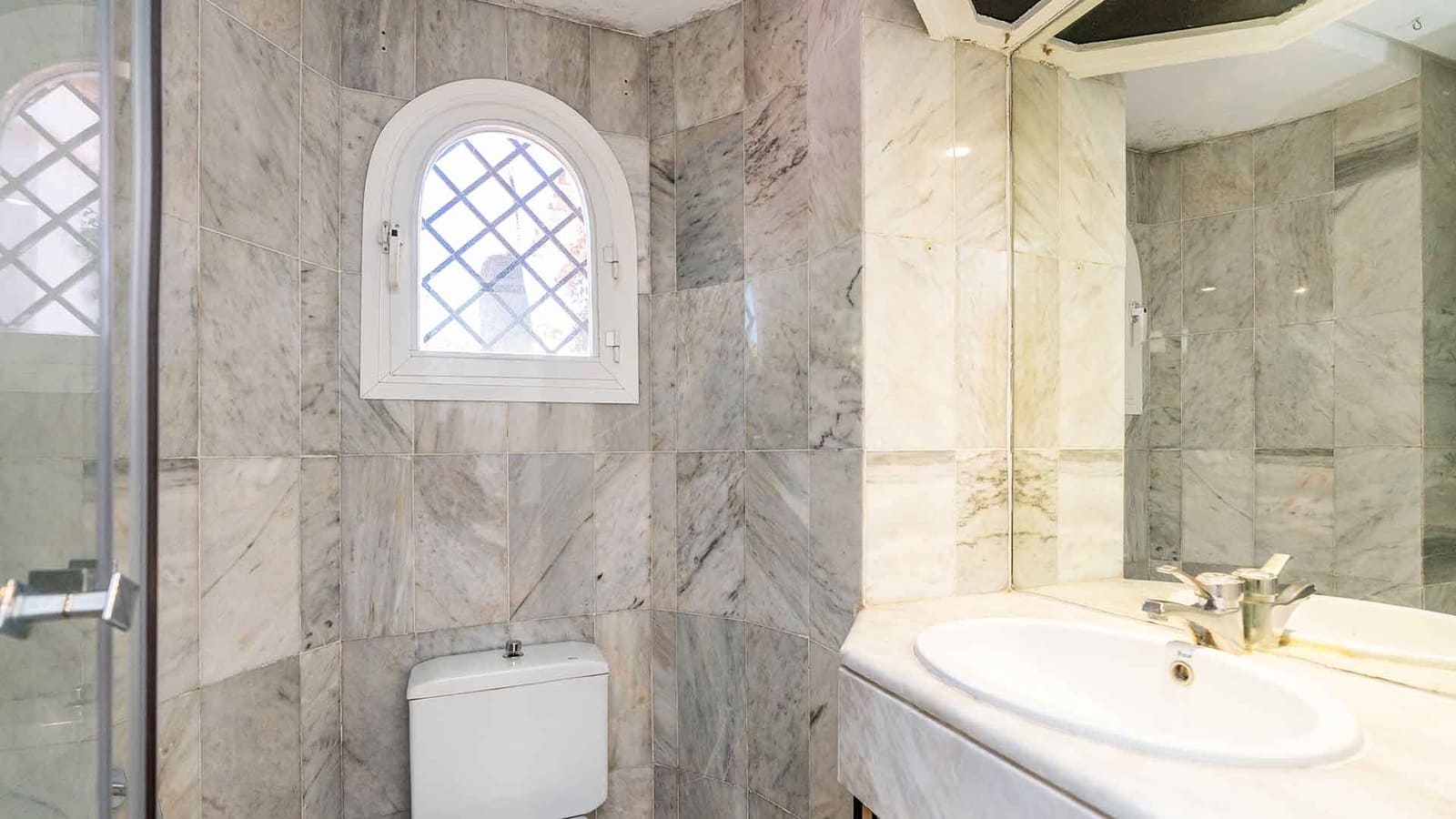 3 soverom Hus til salgs i Golden Mile med svømmebasseng - € 800 000 (Ref: 9777999)