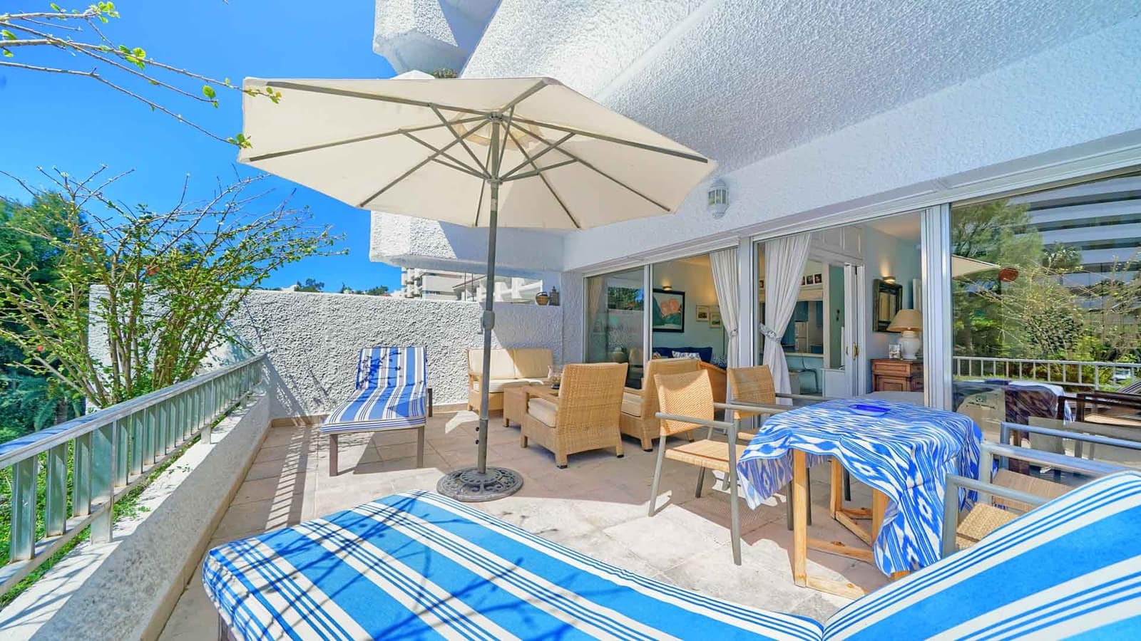 1 makuuhuone Huoneisto myytävänä paikassa Golden Mile mukana uima-altaan - 560 000 € (Ref: 9784969)