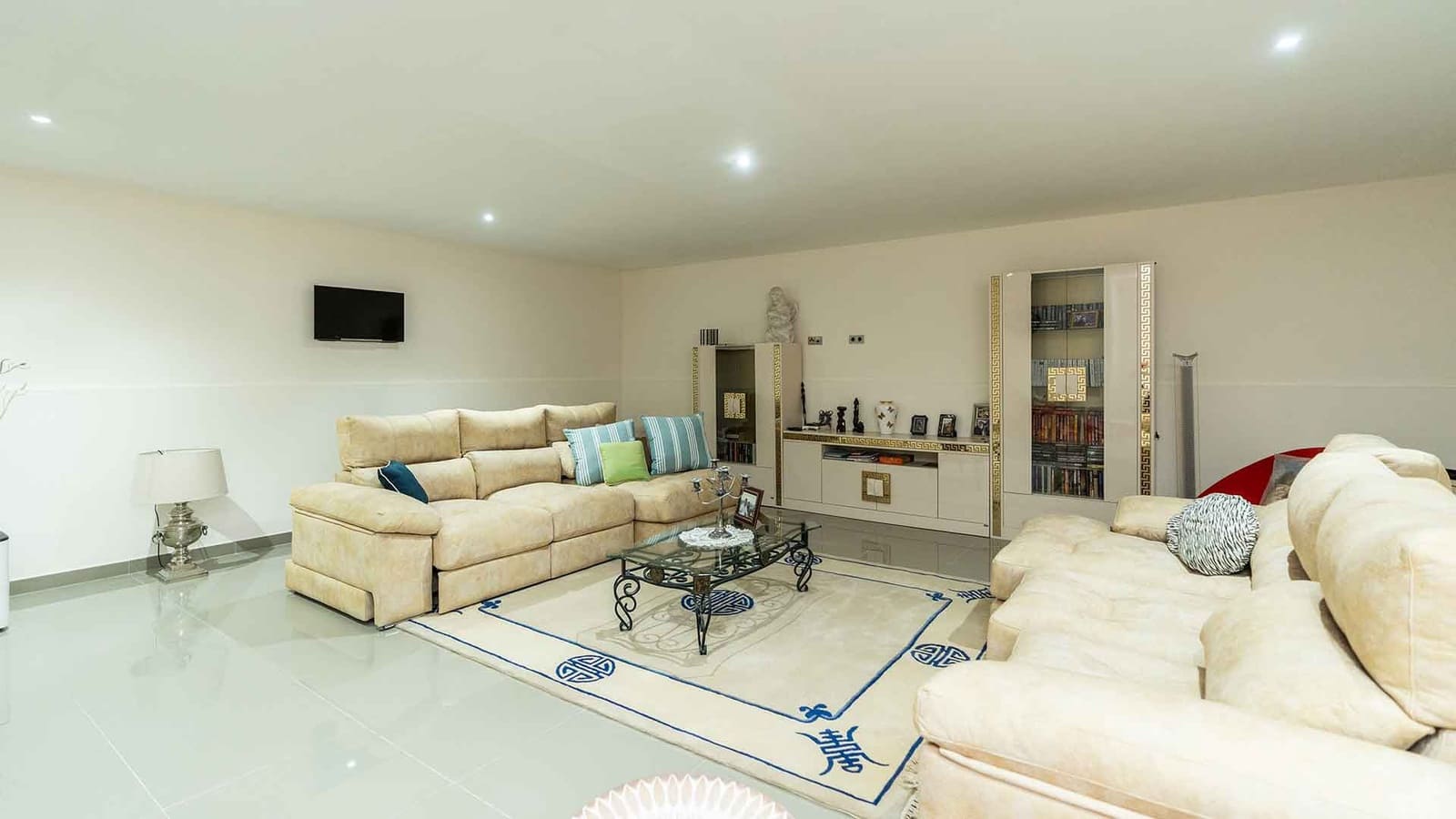 4 bedroom Villa for sale in Golden Mile with pool - € 6,950,000 (Ref: 9788318)