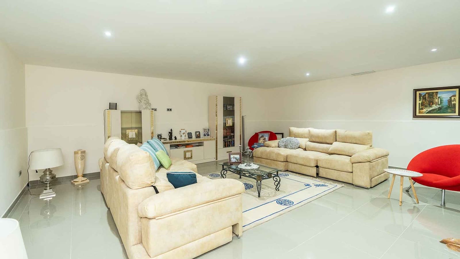 4 bedroom Villa for sale in Golden Mile with pool - € 6,950,000 (Ref: 9788318)