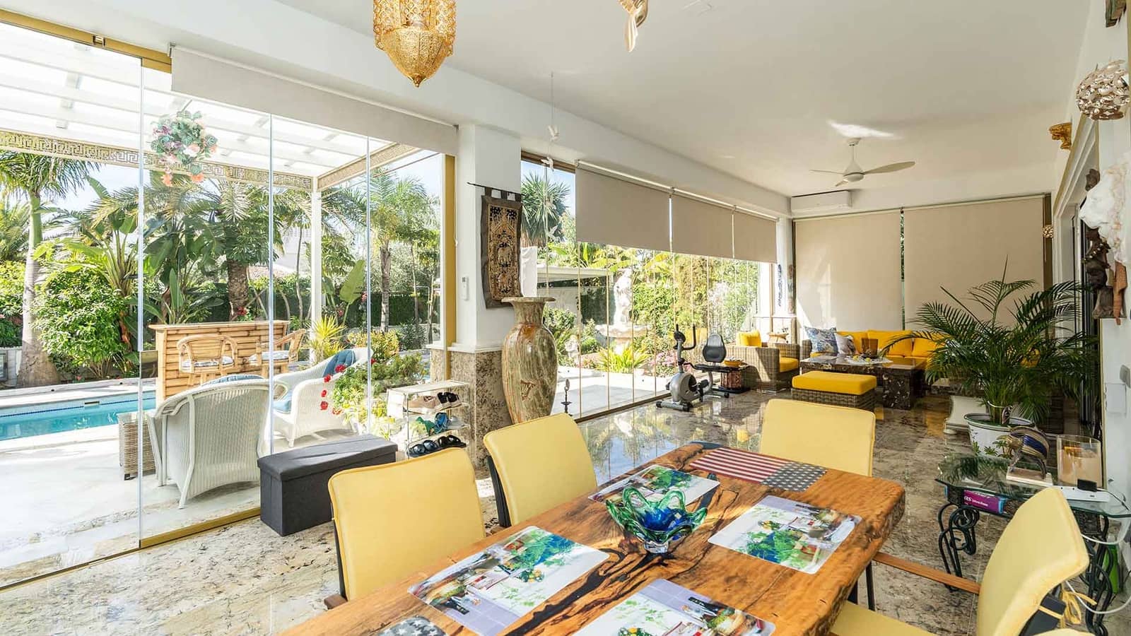 4 bedroom Villa for sale in Golden Mile with pool - € 6,950,000 (Ref: 9788318)