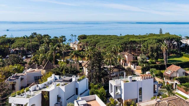 4 sovrum Villa till salu i Lomas De Marbella, Marbella med pool - 6 950 000 € (Ref: 9788318)