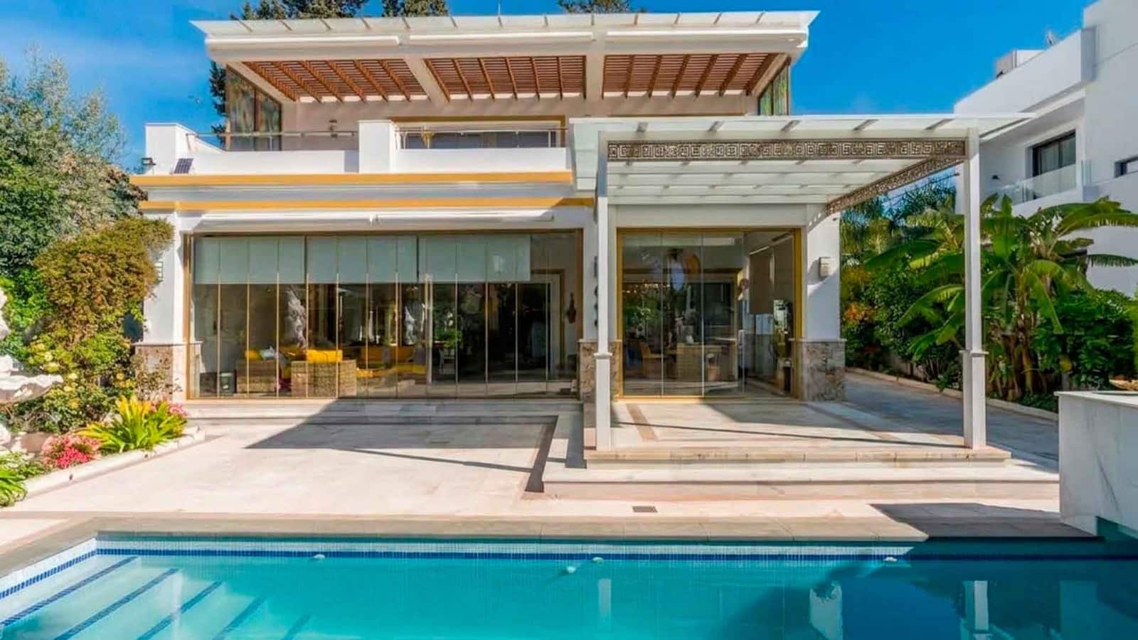 4 soverom Villa til salgs i Golden Mile med svømmebasseng - € 6 550 000 (Ref: 9788318)