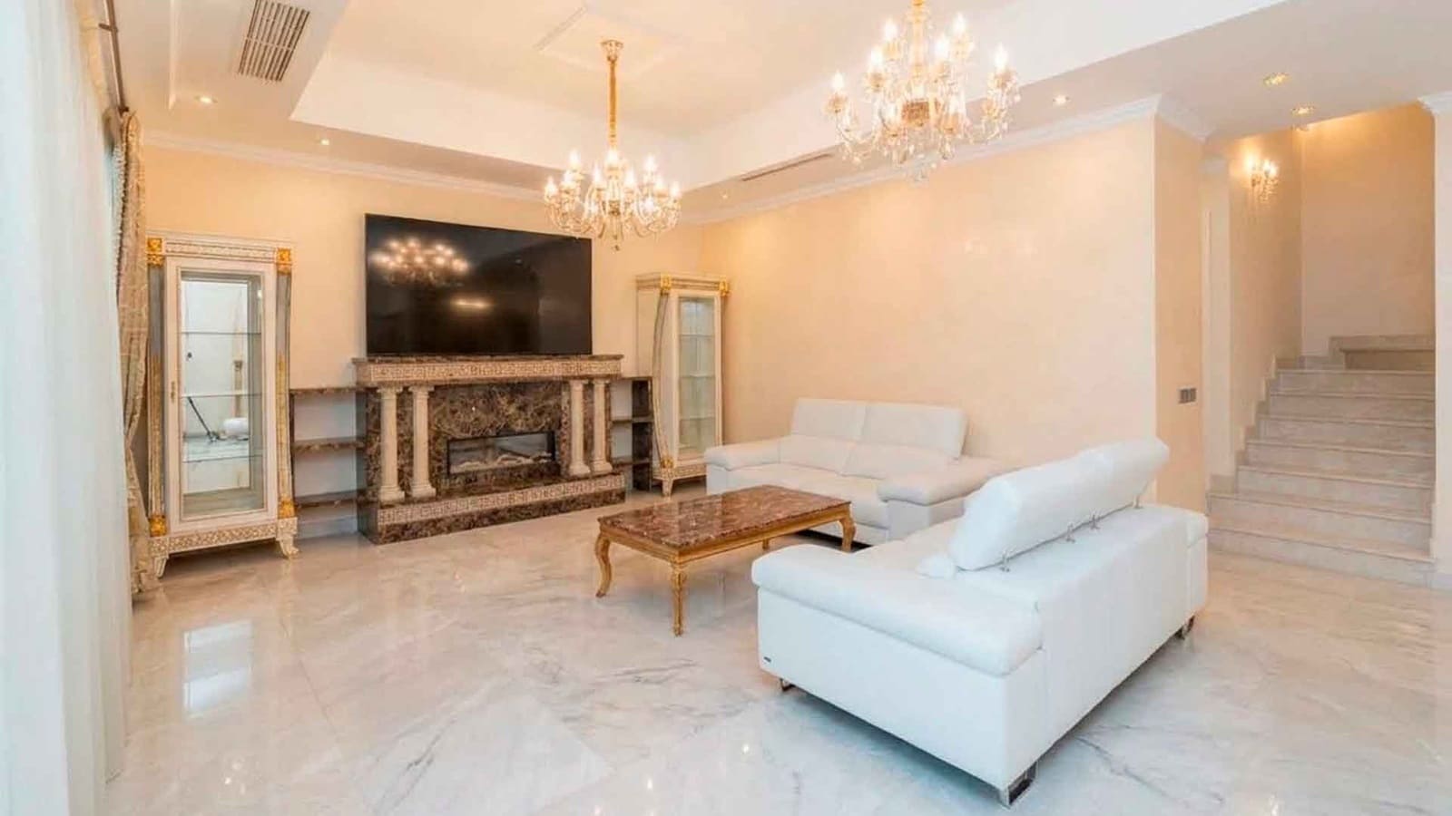 4 soverom Villa til salgs i Golden Mile med svømmebasseng - € 6 550 000 (Ref: 9788318)