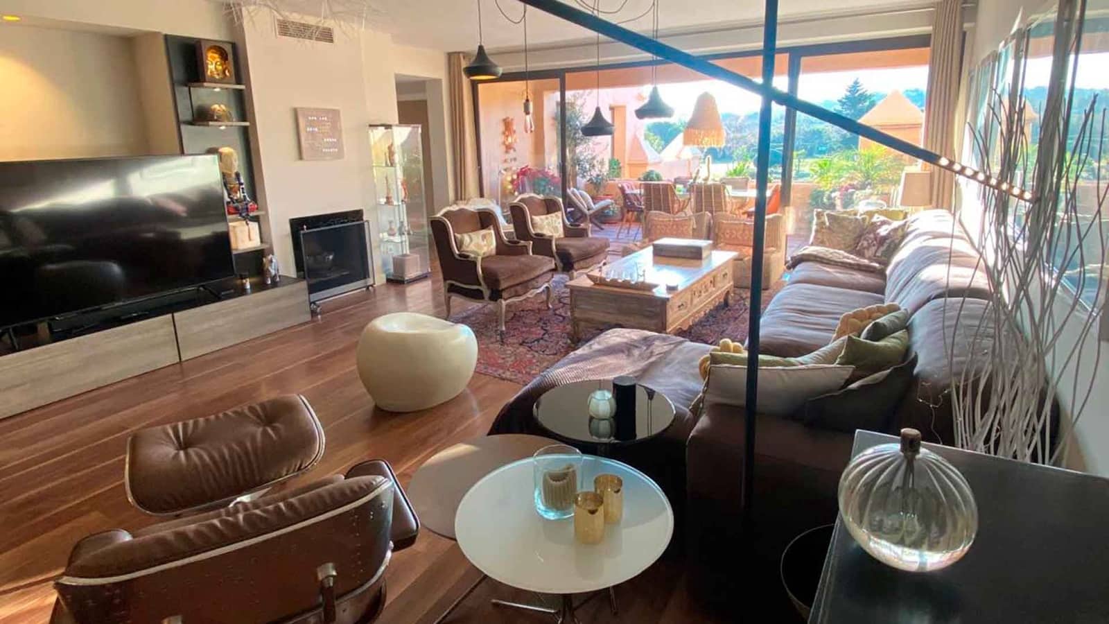 3 sovrum Takvåning till salu i Estepona med pool - 835 000 € (Ref: 9788319)