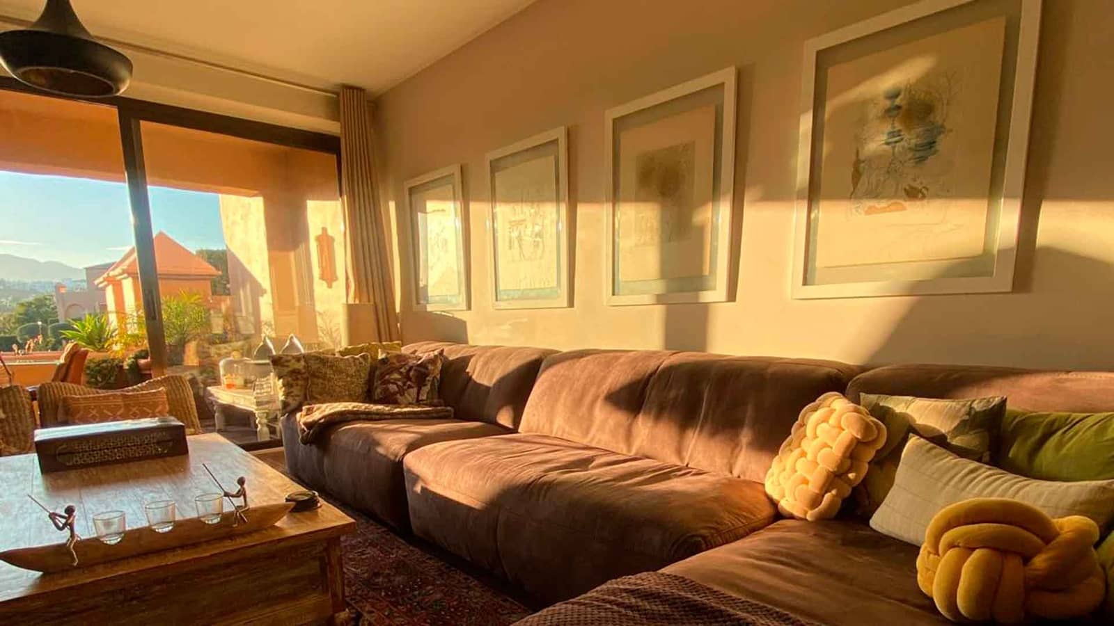 3 sovrum Takvåning till salu i Estepona med pool - 835 000 € (Ref: 9788319)