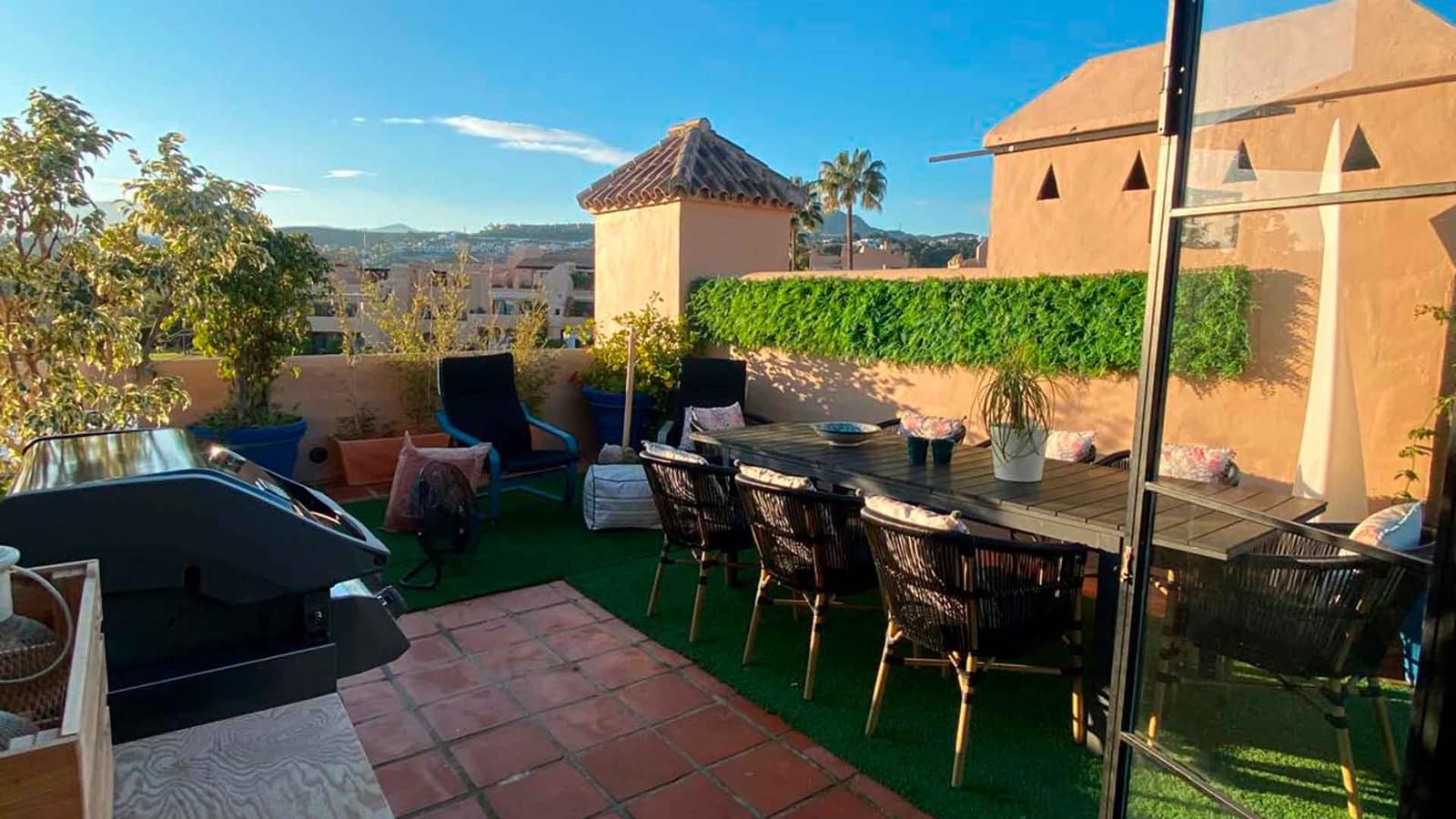 3 sovrum Takvåning till salu i Estepona med pool - 835 000 € (Ref: 9788319)